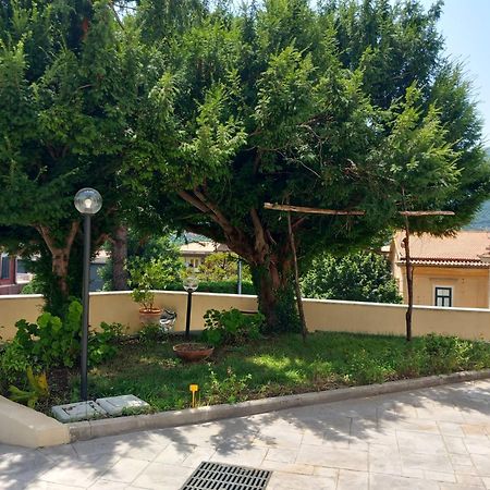 Villa Maria Cristina D'Amico กาวา เด ตีร์เรนี ภายนอก รูปภาพ